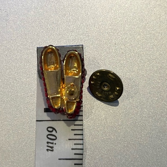 Vintage Ruby Red Slipper Pin - Picture 8 of 16